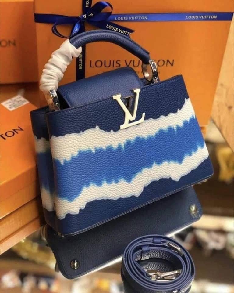 Womenhandbags / Nike shoes pallets Image 17