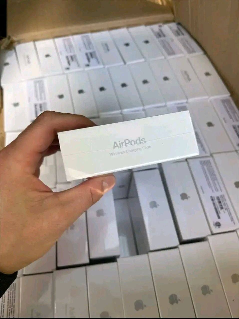 Airpods pro pallets Image 7