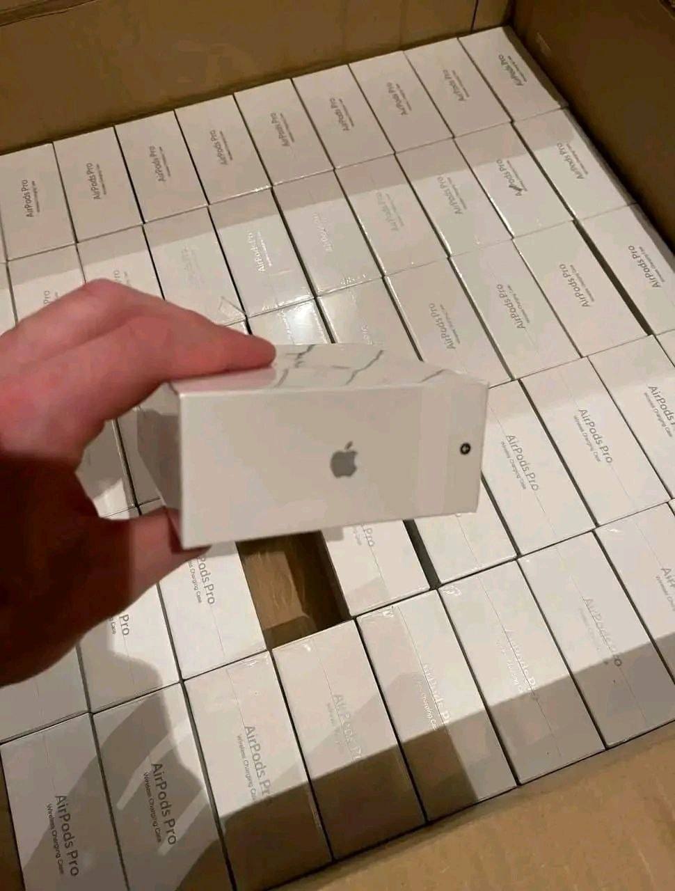 Airpods pro pallets