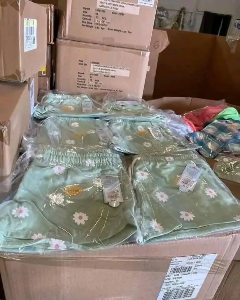 Children's clothing Image 3