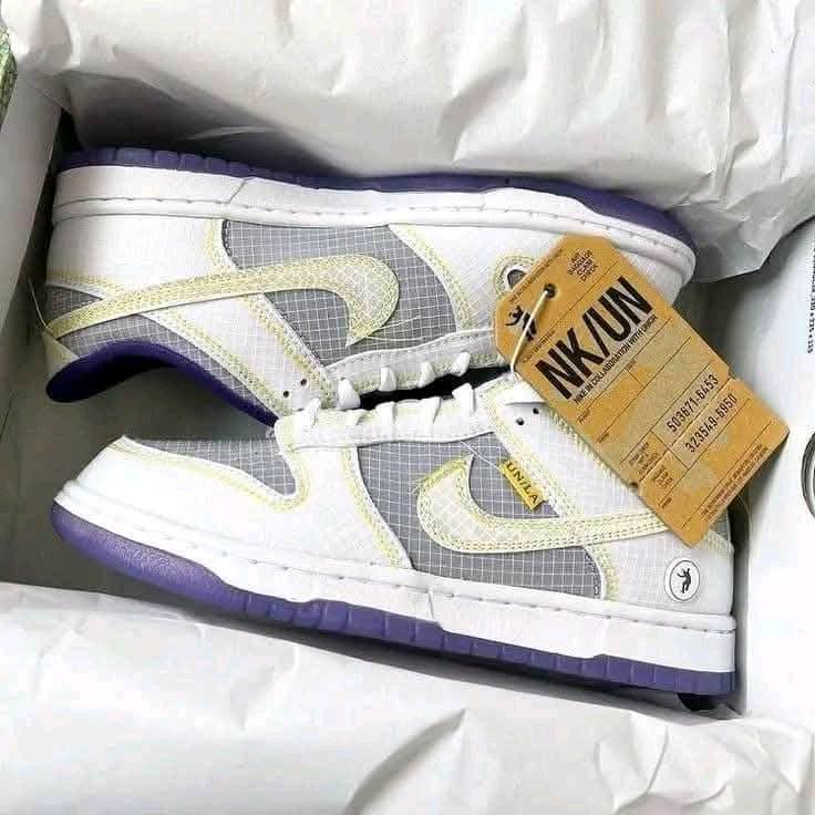 Original Nike shoes pallets Image 11