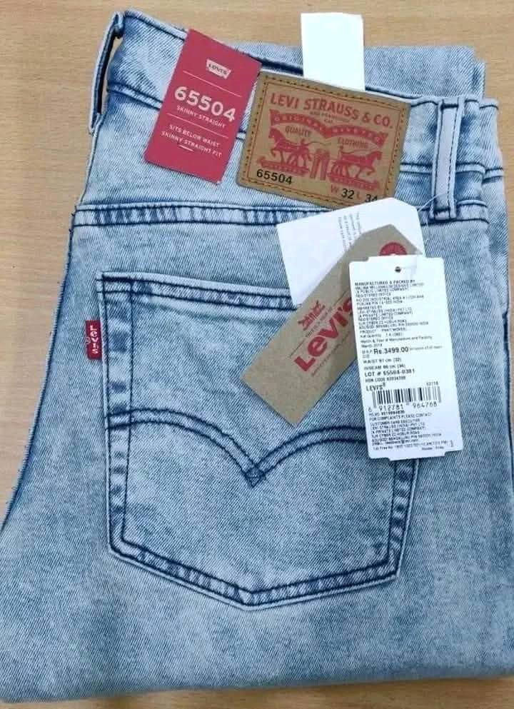 Levi's pants for men and women Image 15
