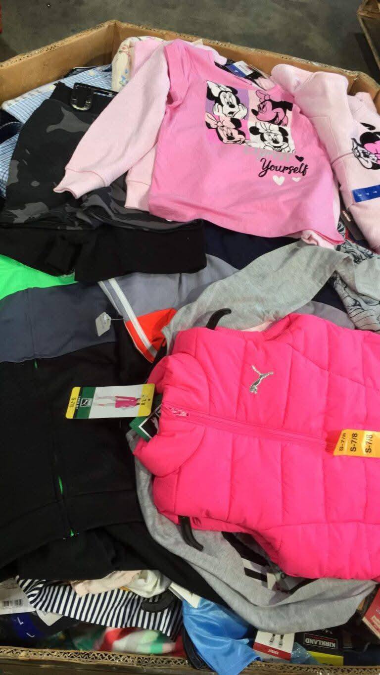 Children's clothing pallets Image 5