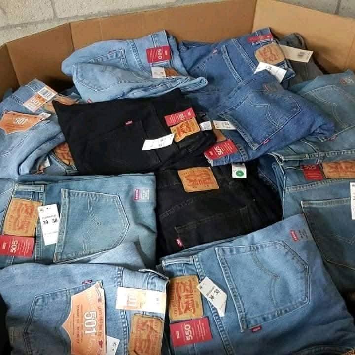 Levi's pants for men and women Image 10