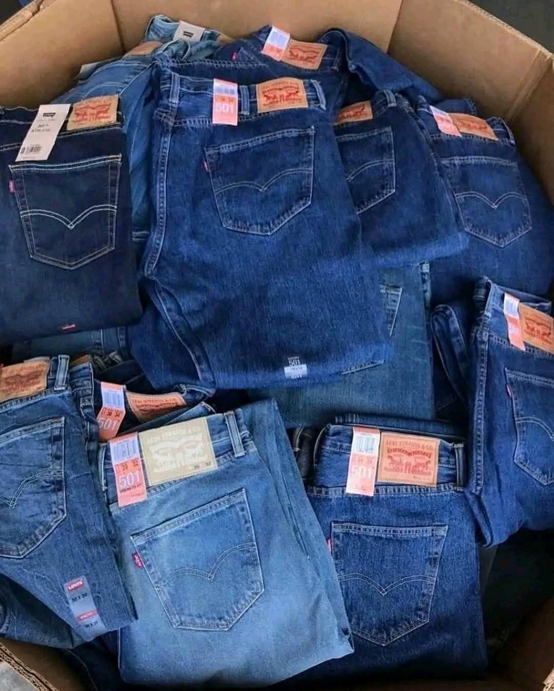 Levi's pants for men and women Image 7