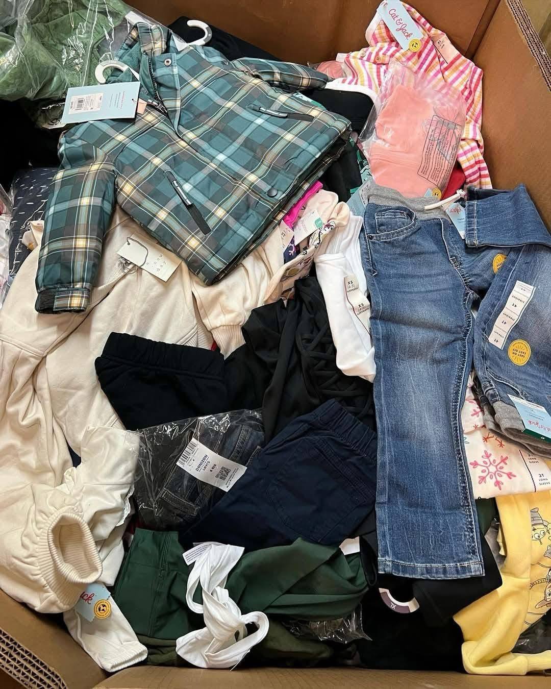 Children's clothing pallets Image 14